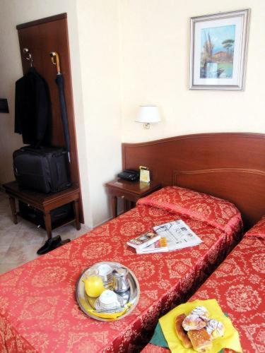 Hotel Dolomiti Rome Room photo